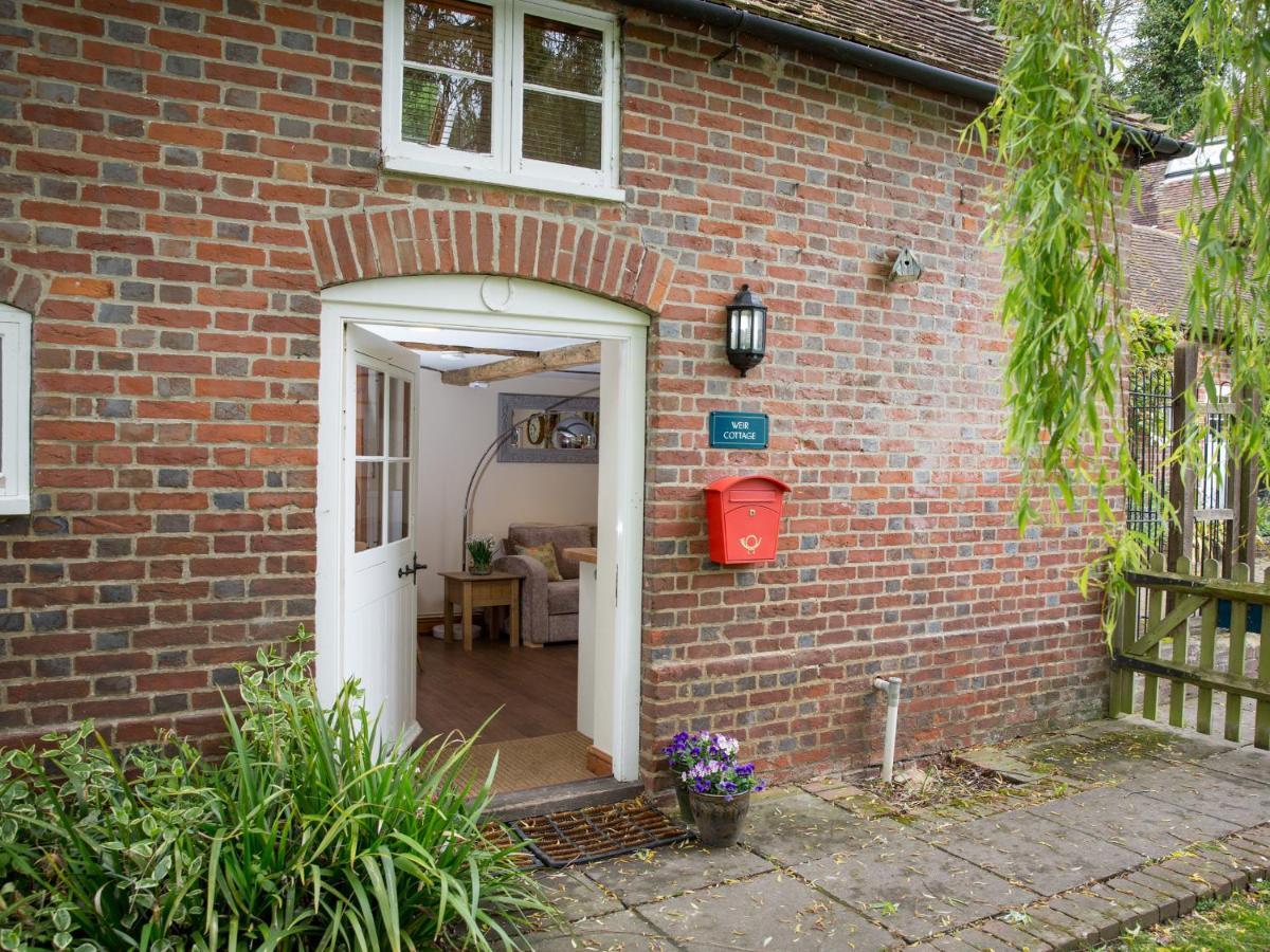 Weir Cottage Мейдстън Екстериор снимка